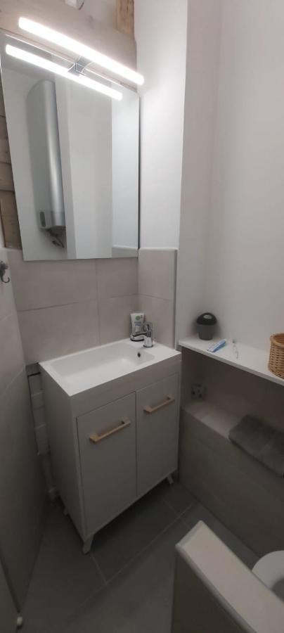 Welcome In Nice! Private Room, Own Bathroom Dış mekan fotoğraf